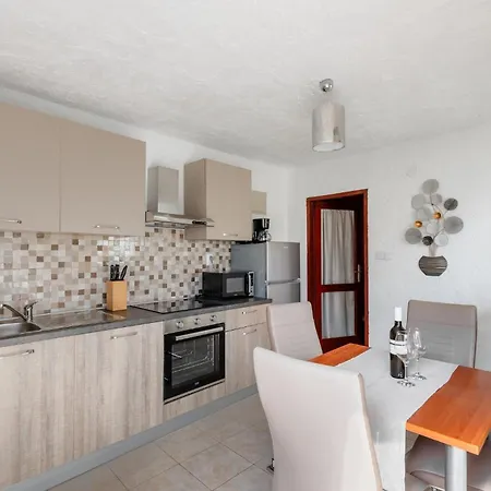 With Parking Space - Mulo, Zadar - 24353 *