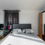 With Parking Space - Mulo, Zadar - 24353 沃希