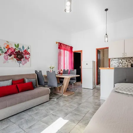 With Parking Space - Mulo, Zadar - 24353 דירה