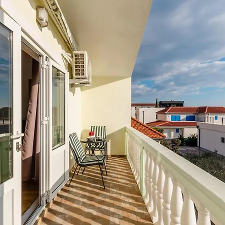 With Parking Space - Mulo, Zadar - 24353 דירה